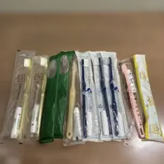 미사용 일회용 칫솔 10개 세트 (치약 포함)