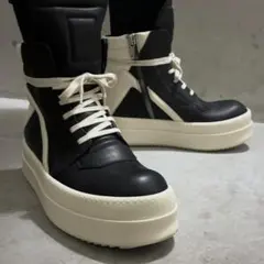 リックオウエンス　ジオバス　メガバンパー　スニーカー　ミハラヤスヒロ　Tシャツ