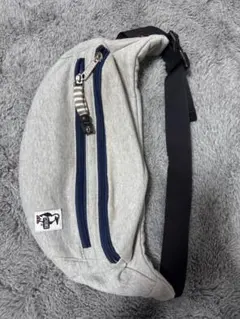 最終値下げ⭐︎CHUMS ボディバッグ グレー