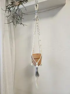 Item thumbnail for item 9a6b9a86-7cbb-48f6-8098-024625260f7d