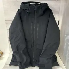 ユニクロハイブリッドダウンパーカー M