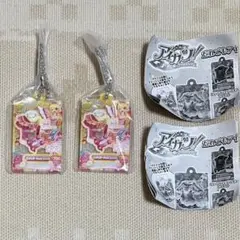 【最終値下げ】アイカツ アクリルチャーム いちご