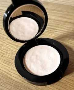 Item thumbnail for item ff35d229-bb51-4f3f-97b1-aa490ea1461b