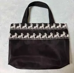 Item thumbnail for item 6f98195a-8663-4682-9ea7-b3ff1f68eefc