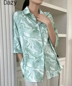 新品未使用！　DAZY マーブル柄 半袖シャツ グリーン