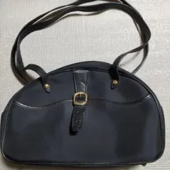 最終値下げla bagagerie 黒 ショルダーバッグ 半円形(フランス製)