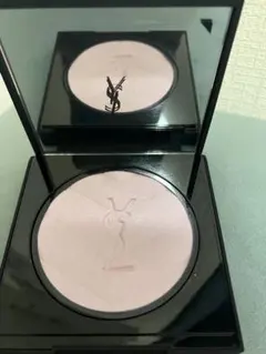 YSL ALL HOURS HYPER LUMINIZE 69のサムネイル