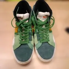 NIKE SB スニーカー ミッドカット グリーン