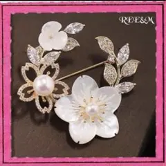 ブローチ　桜　花　フォーマル　パール　入学式　母の日　プレゼント 卒業式
