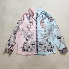 個性的✨ バイカラー スカーフ柄 サテンシャツ ブラウス 花柄 ピンク ブルーのサムネイル