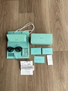 Tiffany & Co. サングラス ブラックグラデーションのサムネイル