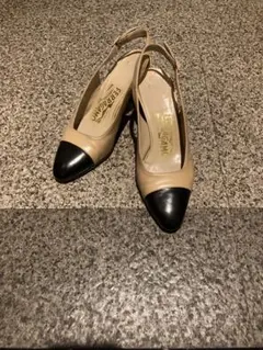 フェラガモ　バイカラーバッグストラップパンプス　41/2