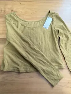 GU マスタード 長袖Tシャツ Lサイズ