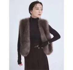 2025年最新】anuans 毛皮・ファーコートの人気アイテム - メルカリ