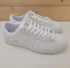 み*こ様 オニツカタイガー ローンシップ 3.0 ホワイト 22.5cm