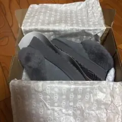 UGGムートンスリッポン