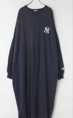 週末値下げ　ローリーズファーム　MLBモンスターワンピース　ヤンキース