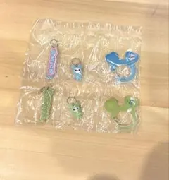 TWICE LOVELYS アクリルカラビナ フロッキーマスコット2個セット