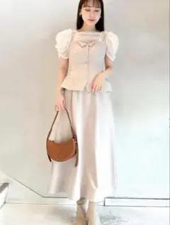 NOËLA ペイントフラワーワンピース イエロー S - メルカリ