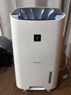 SHARP 衣類乾燥除湿機 CV-H71-W 2018年 SHARP 衣類乾燥除湿機 CV-H71-W 2018年 シャープ CV-H71-W 衣類乾燥