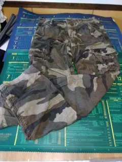 ミリタリー ズボン M サイズ 股下90cm
