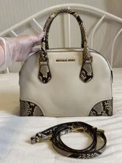 MICHAEL KORS ハンドバッグ