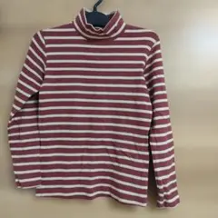 無印良品　赤と白のストライプ タートルネック 長袖