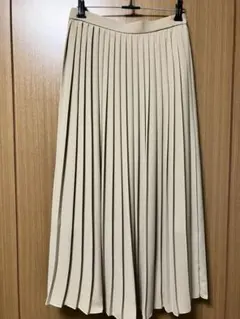 ユニクロ　プリーツスカート