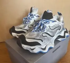 balenciaga スニーカー