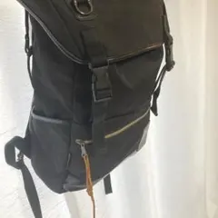 美品★希少Bianchi ブラック ロールトップリュック　ビアンキビジネスバックのサムネイル