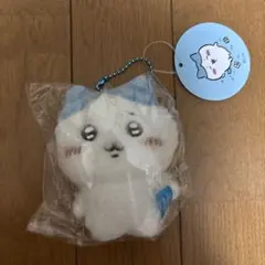 ♡♡ ちいかわ ほわほわ マスコット 立ちポーズ ハチワレ ぬいぐるみ ちいかわ ほわほわマスコット（立ちポーズハチワレ） | ちいかわ