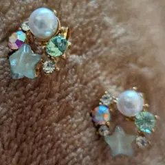 【未使用】両耳ピアス パール 星モチーフ