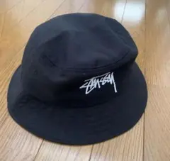 ストゥーシー STOCK BUCKET HAT