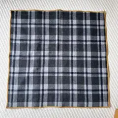 ✳︎新品未使用✳︎ZARAHOME グレーチェック　クッションカバー　ザラクッション