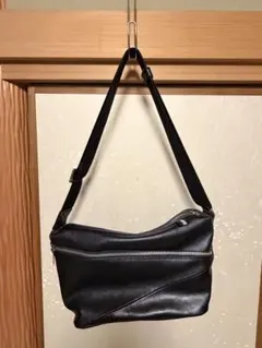 BEAMS HEART ショルダーバッグ ブラックのサムネイル