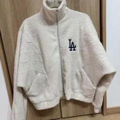 MLB公式 Lボアブルゾン LA ドジャース クロップドジャケット