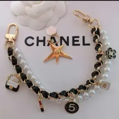 CHANEL　2025　ホリデーチャーム♡キーリング