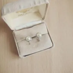 Vintage　G.SILVER　パールのデザインイヤリング