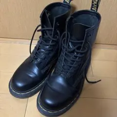 ドクターマーチン　8ホール　UK4サイズ