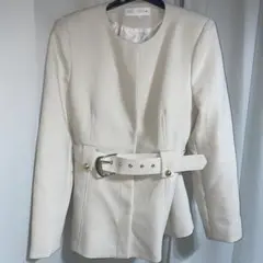 ZARA アイボリー ノーカラージャケット ベルト付き