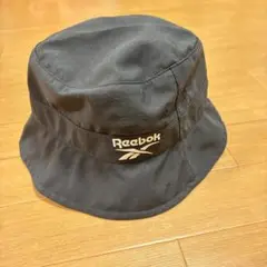Reebok ブラック バケットハット