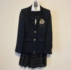 Item thumbnail for item f5cbd6aa-ed30-429b-aa34-67eca63394eb