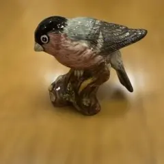 Royal Doulton 小鳥(Bullfinch)の置物
