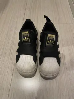 adidas スリッポン ブラック/ホワイト17cm