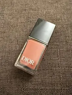 Dior ディオール ヴェルニ 558 グレース