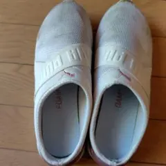 PUMA スニーカー スリッポン ホワイトのサムネイル