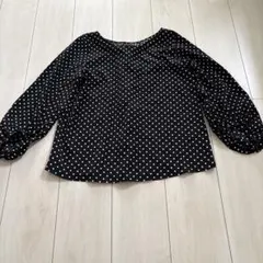 水玉模様の五分袖シャツ美品