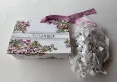 CHRISTIAN DIOR ギフトボックス 花柄