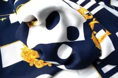 イタリア製ジョ－ゼット幅110ｃｍ長さ2.0Ｍポリエステル100%薄手透け感あり