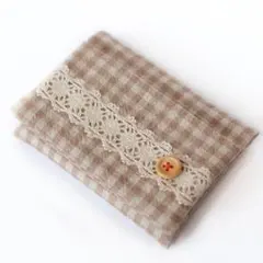 ハンドメイド　ポケット＆フタ付き　ポケットティッシュケース【B】